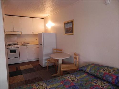 Crimson Hills Motel Parowan Exterior photo